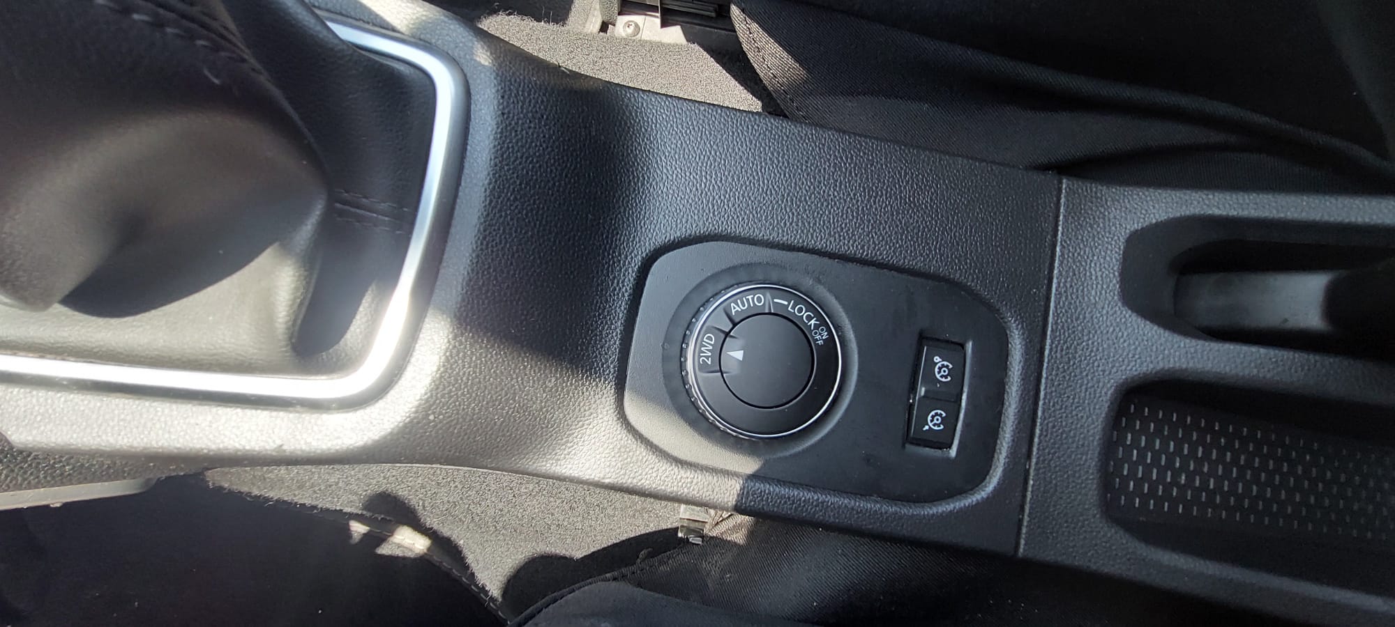 Dacia Duster 1.5 dci 4x4 foto 11